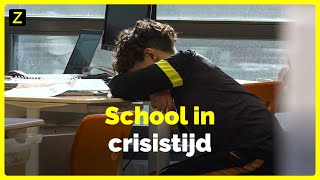Thumbnail for Hoe houden leraren hun school en leerlingen overeind in crisistijd? | Zembla