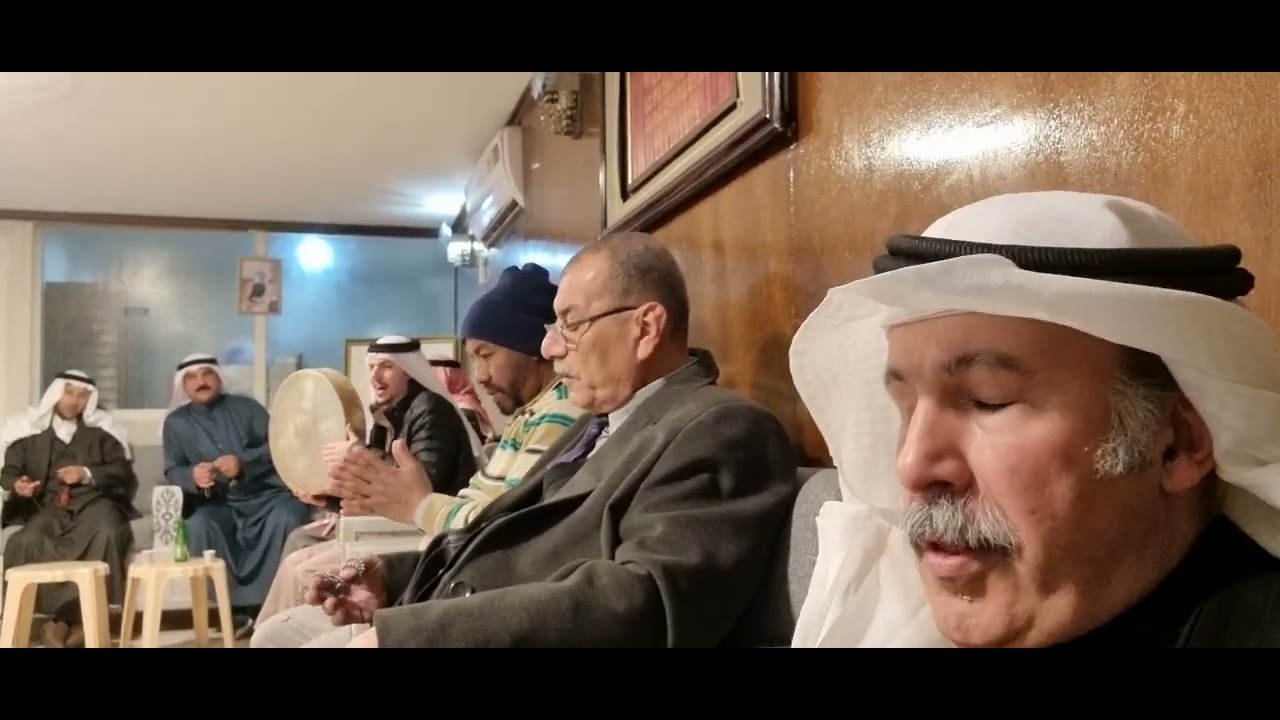 المنشد(عبدالملك السيد عبدالغفور الشيخ عيسى الصيادي الرفاعي)بالتكية الرفاعية الصوفية للوالد بالشامية