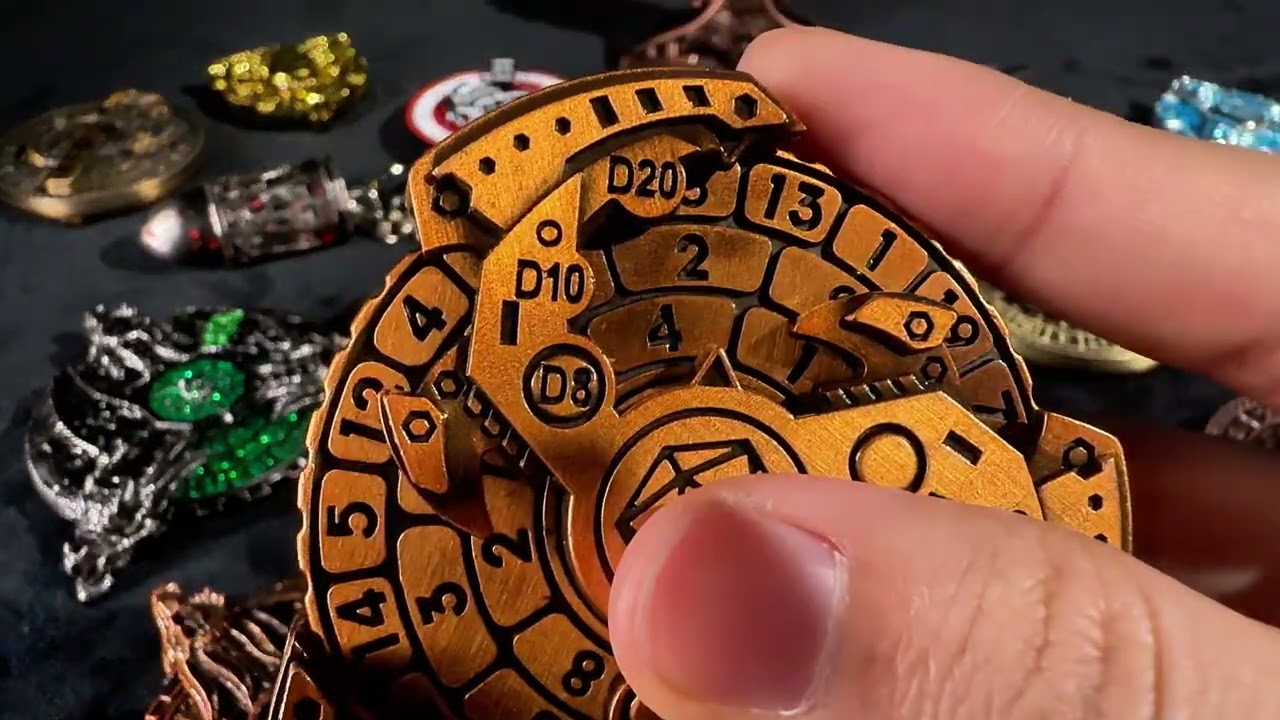 Bear Dice Metal dnd dice set: Unique Textures Subvert the Traditional Dice Rolling Experience