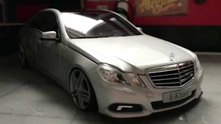 Mercedes-Benz E500 Amg Garaj Tanıtım Mercedes Garage 118 Diecast Model-Diorama