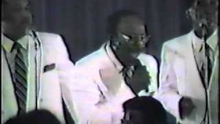 Dixie Hummingbirds - Help Me.wmv