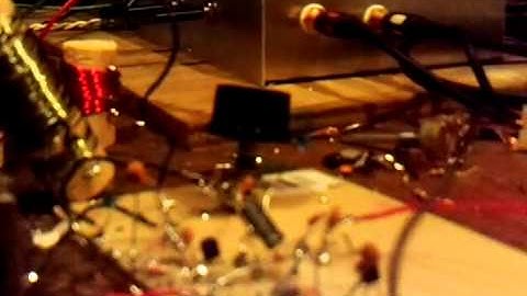 My Solid State FET Version Of The Regenerative Receiver Working On MW.MP4