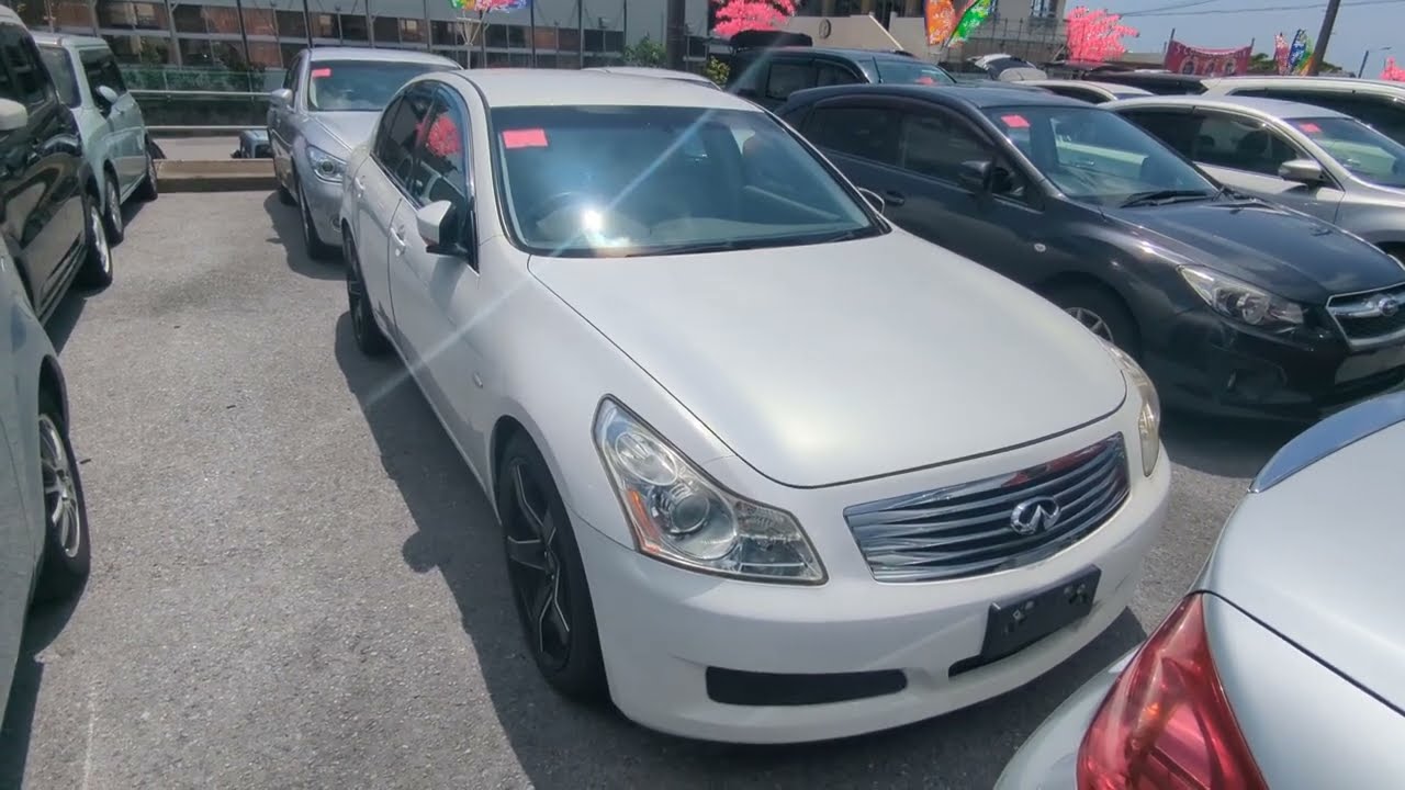 Johnny's Used Cars Okinawa - 2009 Nissan Skyline (V36) - YouTube