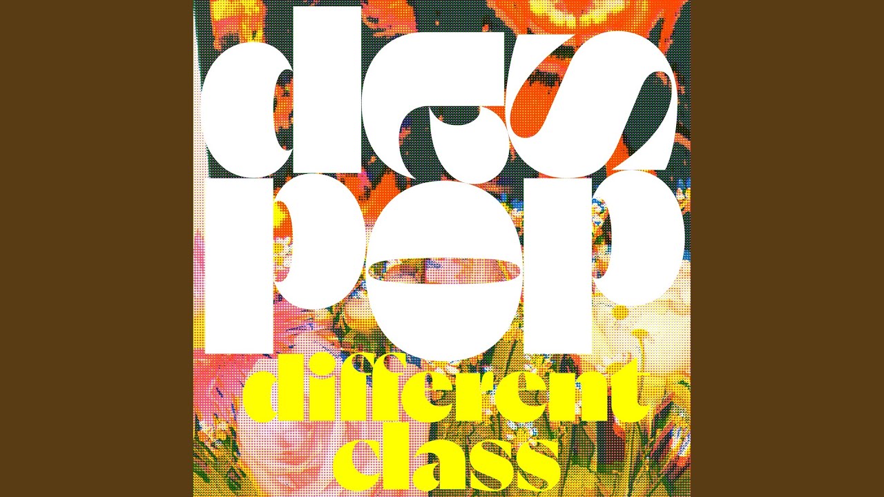 Regardez Different Class sur YouTube Regardez Different Class sur YouTube
