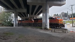 Train Makes Emergency Stop After Bus Blocks Crossing @ Townsend, Delta BC