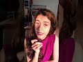 3 hábitos diários que afetam o cabelo ondulado