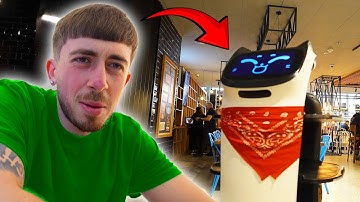 A Robot delivered our food!?
