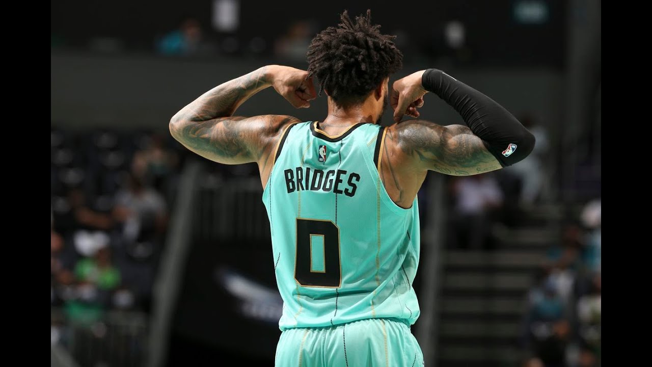 Miles Bridges Mix Splash Central