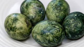 Beautiful and Easy Easter Egg Dyeing! How to dye Easter eggs Profile
