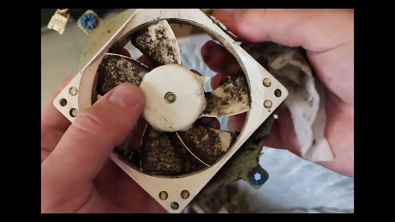 Repairing and upgrading a 700Mhz iMac G4