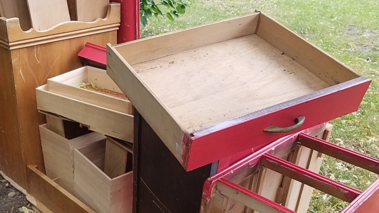 Ep. 85 APOTHECARY CHEST from TRASH Furniture