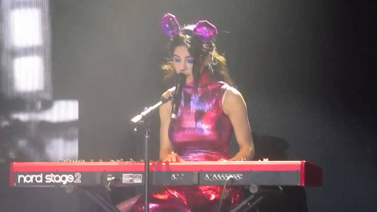 Marina and The Diamonds - Obsessions - Neon Nature Tour - Houston