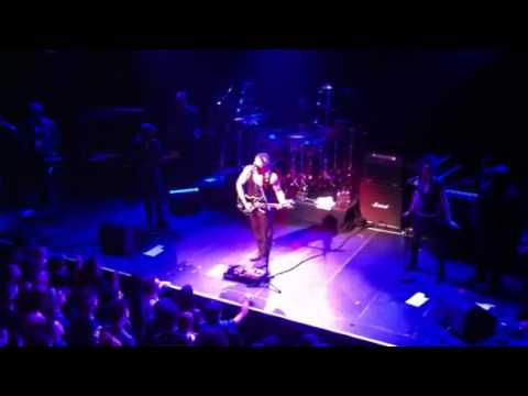 D'Angelo - I've Been Watching You (Parliament Cover) (Paradiso, Amsterdam 31-01-2012)