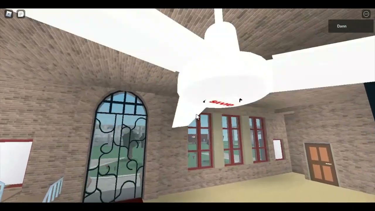 Ceiling fan house and school (Roblox)