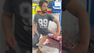 Mutton back chops cutting skills 🐐🔪🇵🇰❤️😜 #meat #meatmarket #viralvideo #food Details