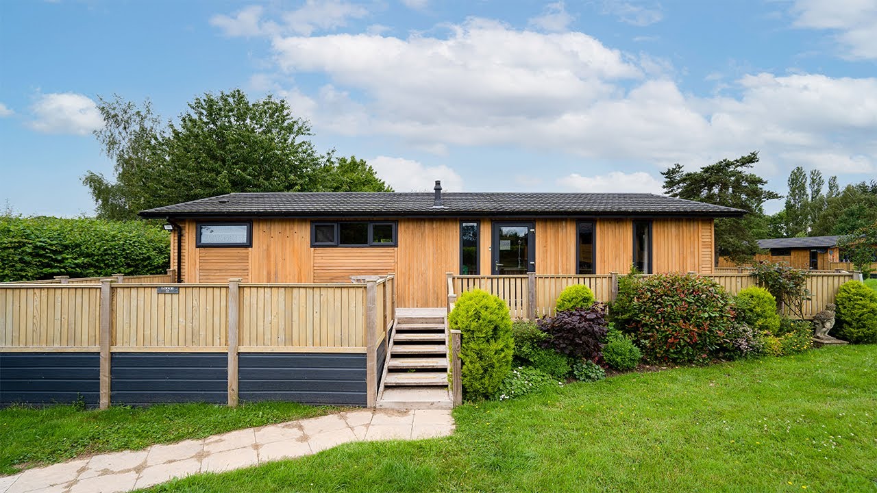 Lodge 32, Ashlea Pool Country Park, Hopton Heath, Shropshire | Video Tour (HD)