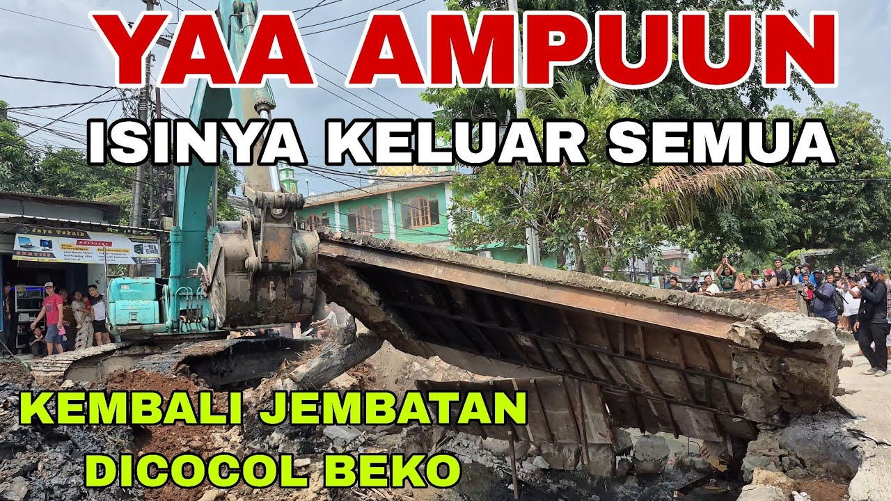Jembatan Diatas Kali Baru Kembali Dibongkar dan Jadi Tontonan Warga Yang Penasaran