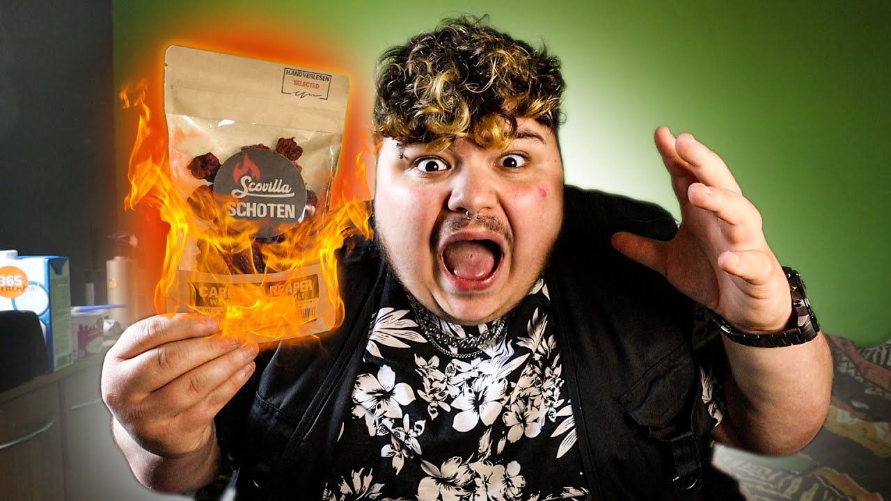 CAROLINA REAPER CHALLENGE🌶️GAAT FOUT!!!!! #Carolinareaper # ...