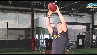 Football Training Tips with Chris Hogan: Jump Balls screenshot 5