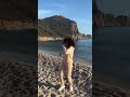 Если бы был такой телепорт в реальной жизни, думаю все бы им пользовались) а пока это магия монтажа