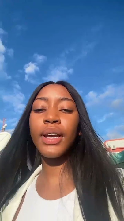 Ms. Gideon with her mom and dad 💖💖💖