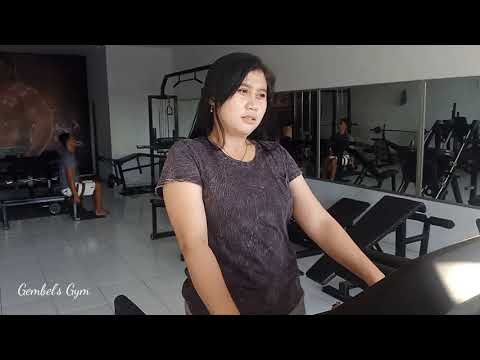 DIANA YUKA _ Tante Bohay latihan fitness - part 6.