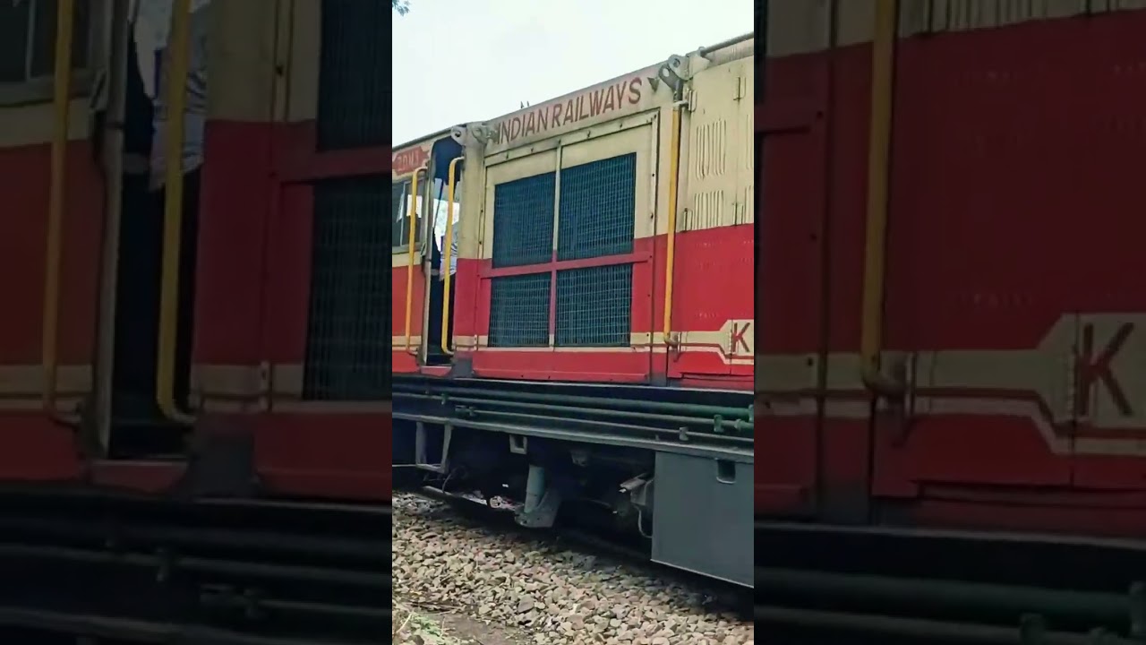 Nerrow Gauge Train capture is always amazing! – Kalkashimlarailway