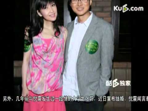 周慧敏与丈夫罕见亲密同台 闻"张茆"二字硬笑