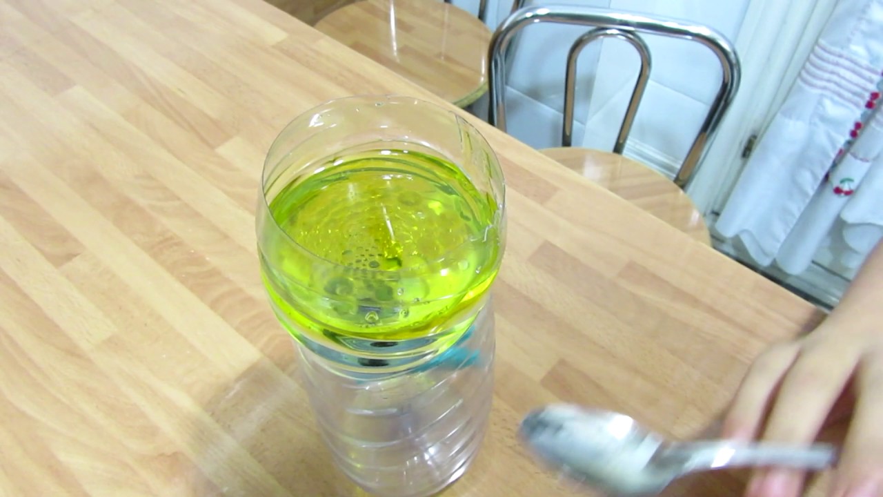 Separación de una mezcla heterogénea mediante decantación - YouTube