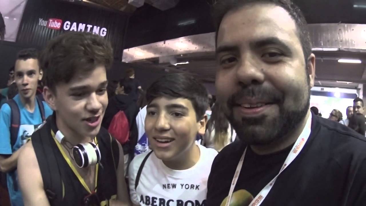 No Meio da Galera na BGS! MUITA GENTE 