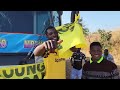 MASHABIKI WA YANGA NJOMBE WATINGA MBEYA KWA KISHINDO VIBES ZA NJIANI ZAVUNJA MBAVU MASHABIKI WA YANGA NJOMBE WATINGA MBEYA KWA KISHINDO VIBES ZA NJIANI ZAVUNJA MBAVU