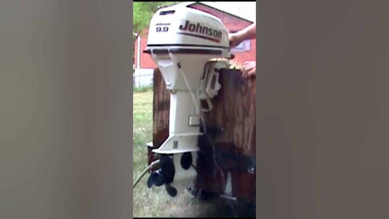 9.9 Johnson outboard - YouTube