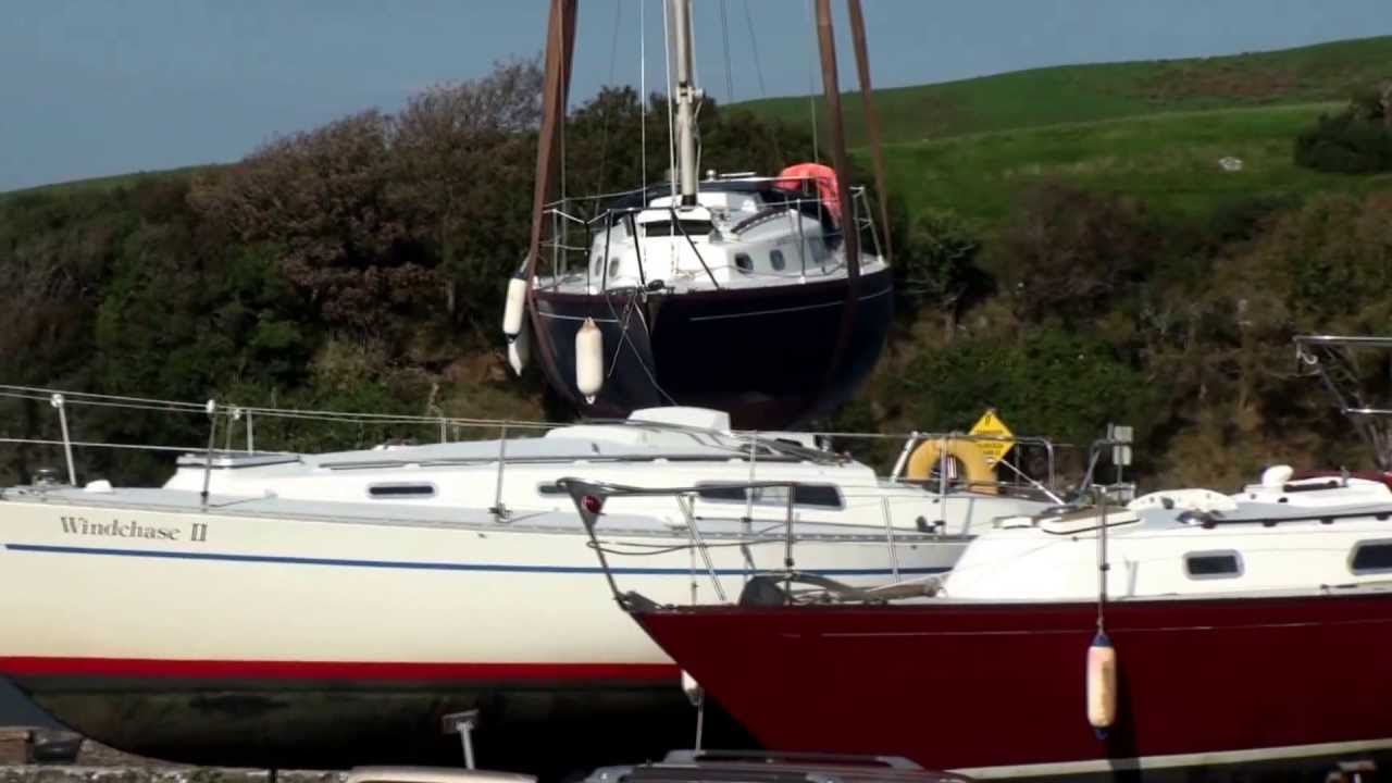 Westport Quay: Boat Lifting