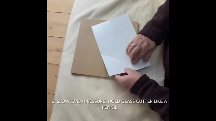 How to cut Mirrorflex self adhesive mirror sheets.