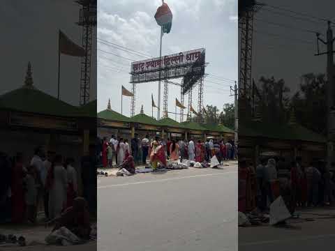 Khatu dham k darsan ki lambi line #viralshort #khatushyam #krishna #khatu #khatushyambhajan