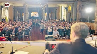 Gran ovación a Federico Jiménez Losantos en Zaragoza