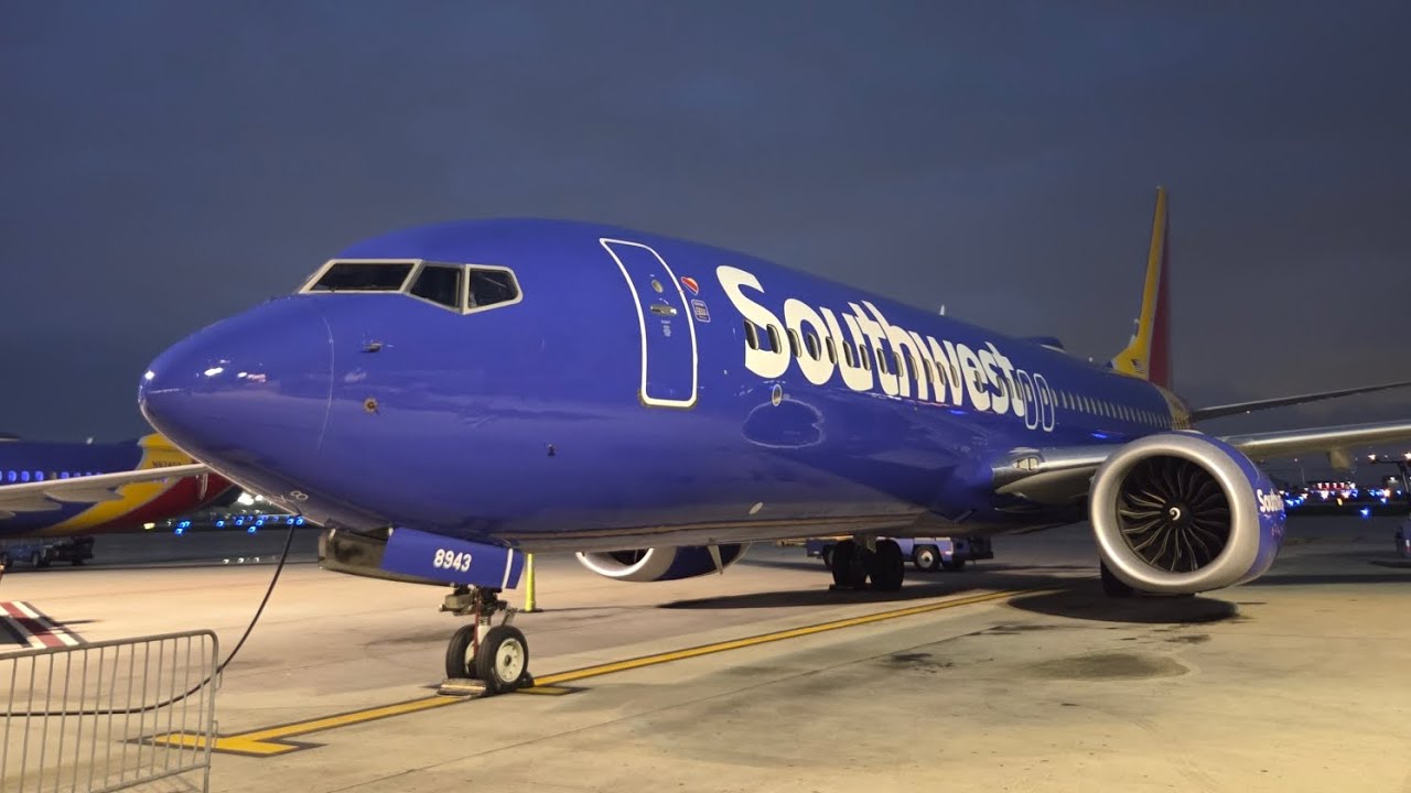 Southwest Airlines Trip Report | Long Beach (LGB) to Phoenix (PHX) | 737MAX8 | N8943Q 