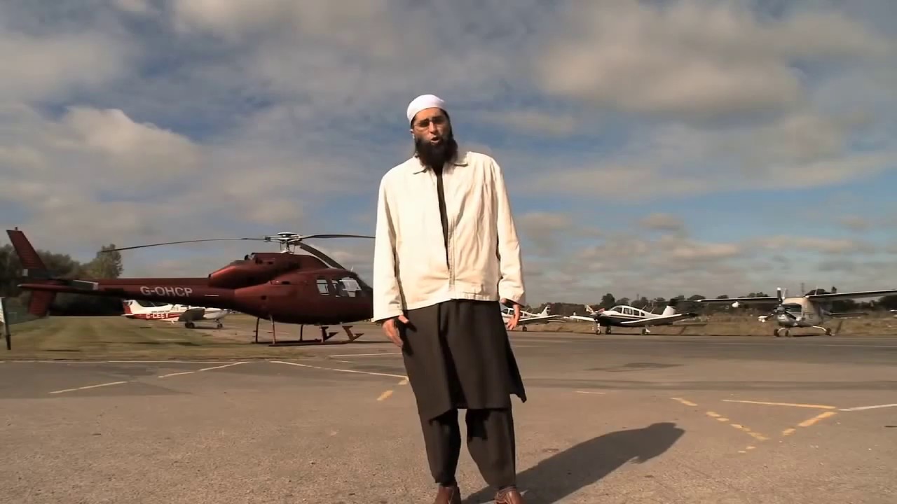mera dil badal de naat by junaid jamshed mera dil badal de naat by junaid jamshed