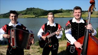Ansambel Zadetek _ VEČNA LJUBEZEN