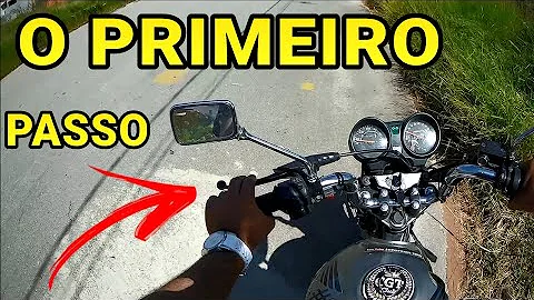 Como fazer o retorno com a moto?