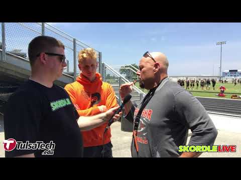 How Tall Is Bryce Drummond 82