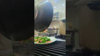 WHEN DOSE OIL CATCH FIRE? 🔥#shorts#WOK#fire