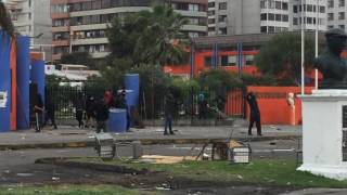 Arremetida Encapuchados Toma Unap - 16 Junio 2016 Confech FEUC cones Iquique