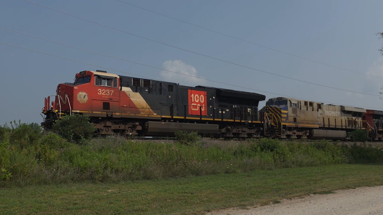 Canadian National - Westbound Freight Train 19 Jul 26 - YouTube