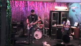Majorelle @ the All Star Lanes in Eagle Rock CA 1/16/11 "Taller Than You Are" (Lord Tanamo cover)