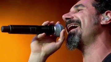 System Of A Down -  I-E-A-I-A-I-O  live ( Reading Festival  60fpsᴴᴰ )