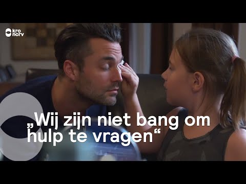 Storm zet Jan Kooijman in de make-up | Hij is een Zij | KRO-NCRV