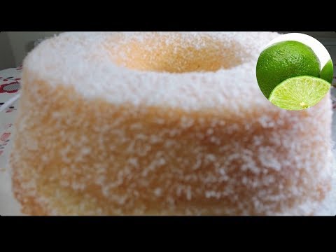 Bolo de Limão com cobertura de Coco ralado (lemon cake with coconut cover)
