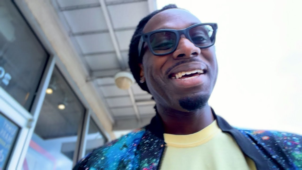 Видеоблог о посещении магазинов всей семьей