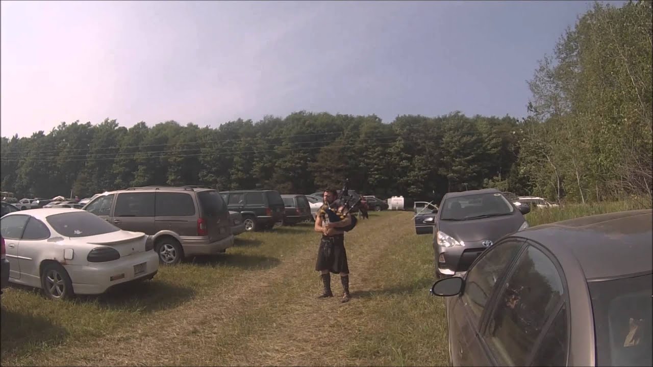 Blissfest 2015: Bagpipe on Back Forty